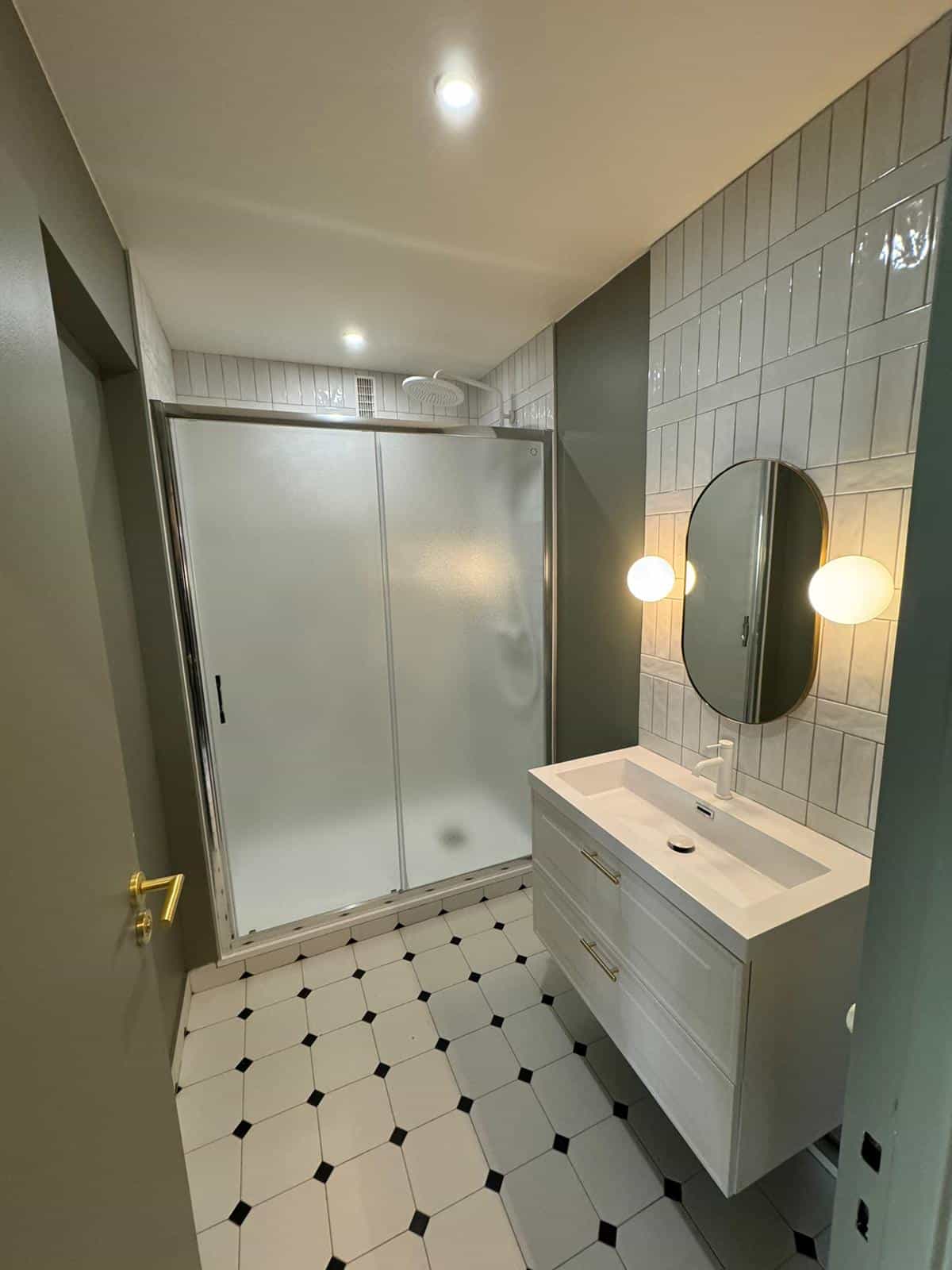 d&eacute;couvrez nos services experts en r&eacute;novation de maison &agrave; s&egrave;vres pour transformer votre habitat avec qualit&eacute; et savoir-faire.